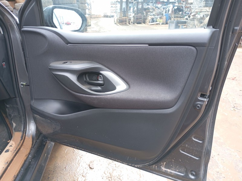 toyota yaris (_p21_, _pa1_, _ph1_) del año 2024