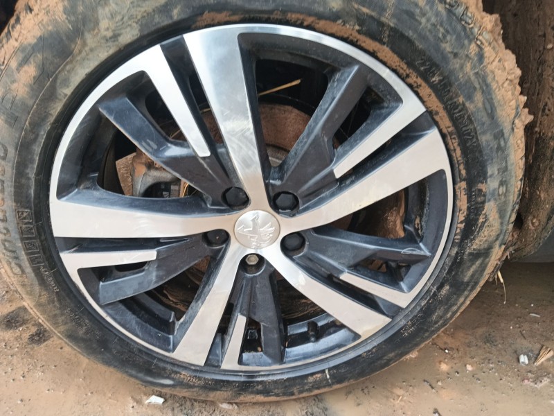 peugeot 3008 ii suv (mc_, mr_, mj_, m4_) del año 2020