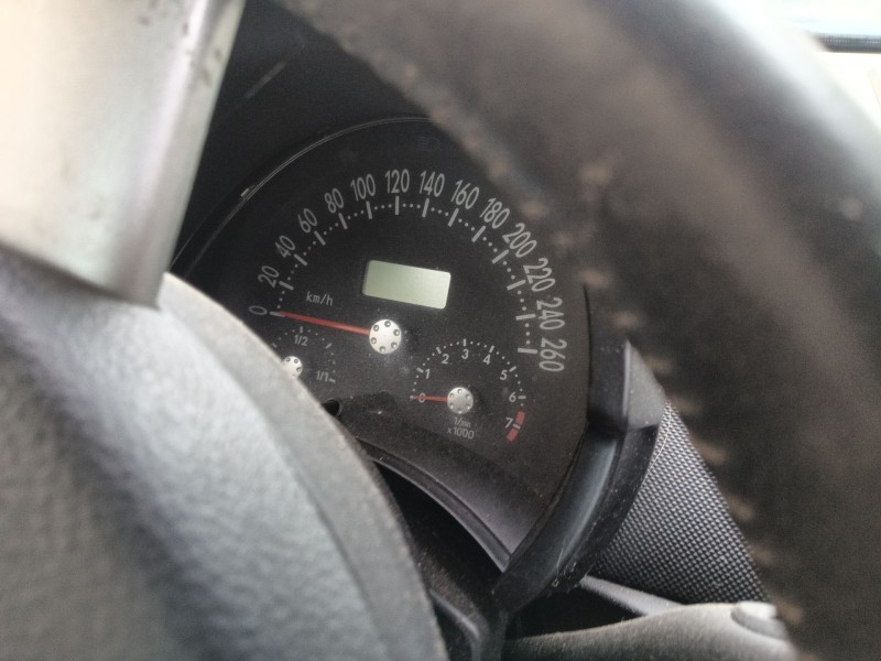 volkswagen new beetle (9c1, 1c1) del año 2004