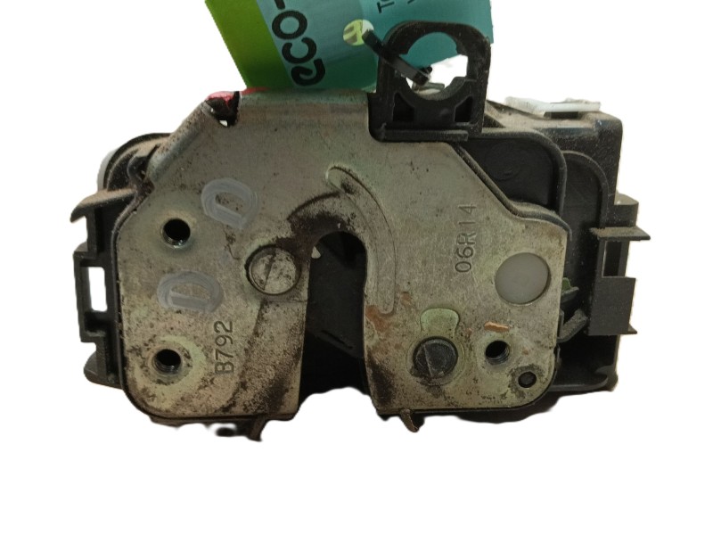 Recambio de cerradura puerta delantera derecha para fiat 500 (312_) 1.2 (312axa1a) referencia OEM IAM 0000052191860 52004009 