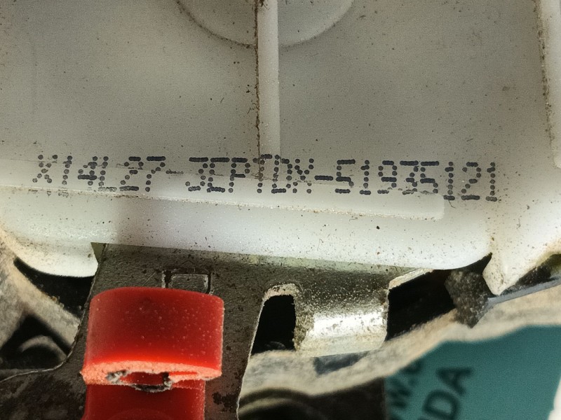 Recambio de cerradura puerta delantera derecha para fiat 500 (312_) 1.2 (312axa1a) referencia OEM IAM 0000052191860 52004009 