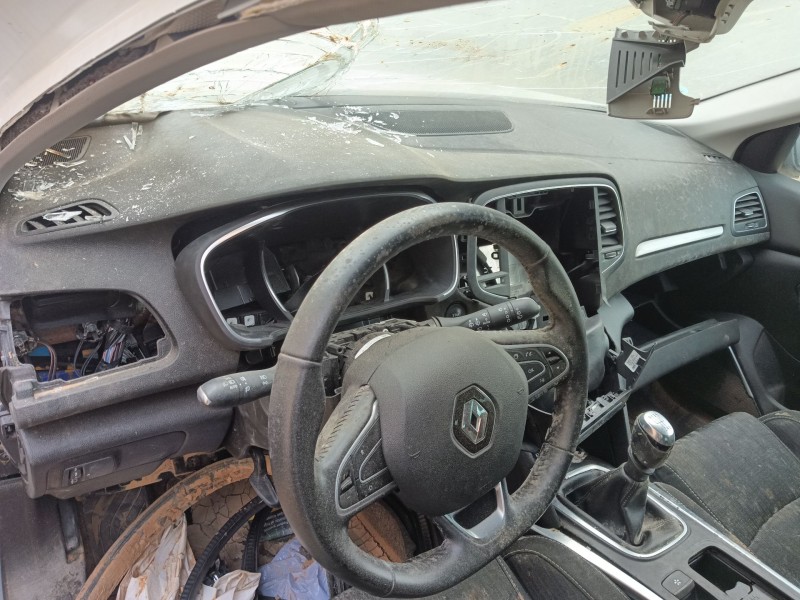 renault megane iv hatchback (b9a/m/n_) del año 2018