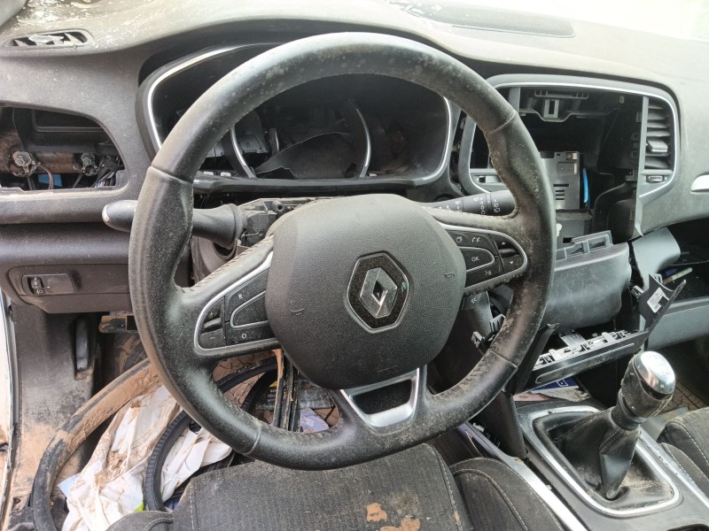 renault megane iv hatchback (b9a/m/n_) del año 2018