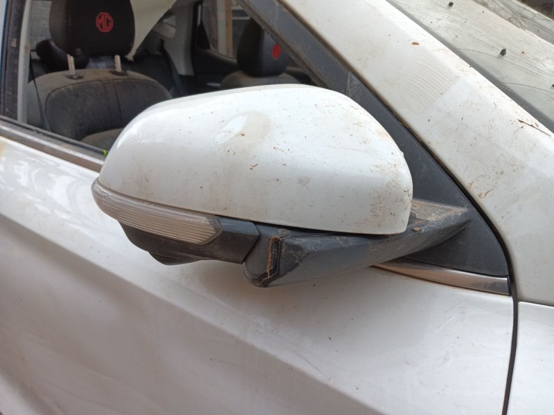 mg mg zs suv del año 2024