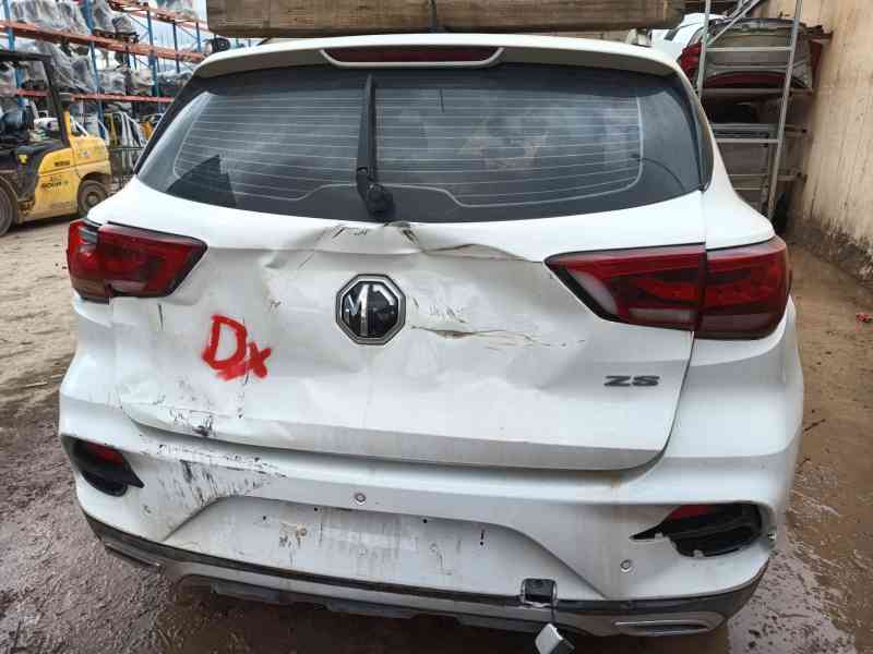 mg mg zs suv del año 2024