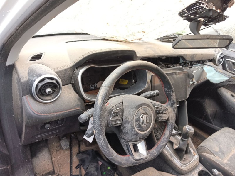 mg mg zs suv del año 2024