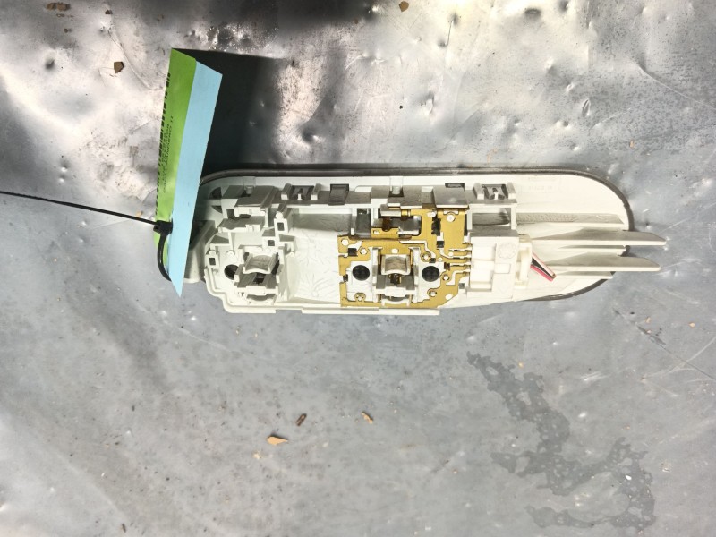 Recambio de luz interior para dacia sandero ii 1.2 referencia OEM IAM   
