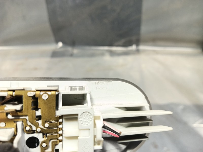 Recambio de luz interior para dacia sandero ii 1.2 referencia OEM IAM   