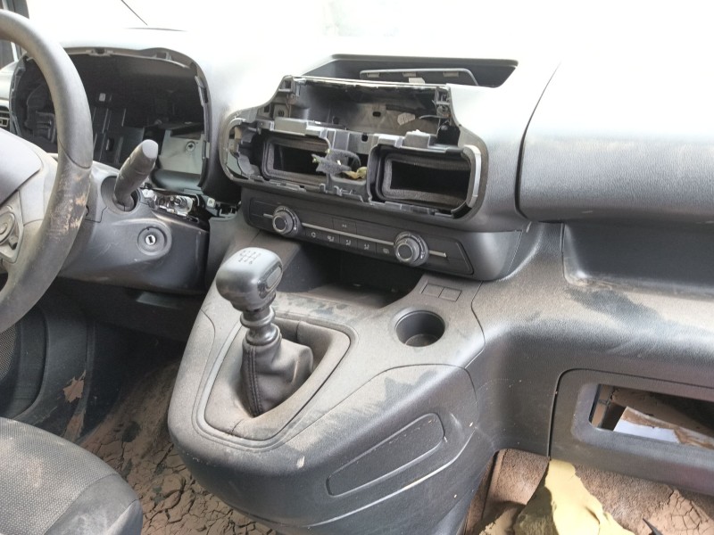 opel combo furgoneta/monovolumen (k9) del año 2023