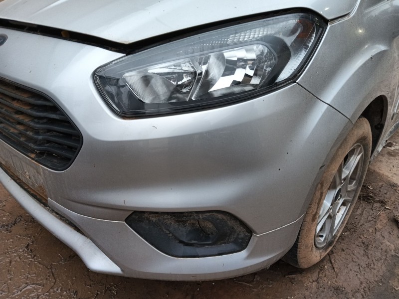 ford tourneo courier b460 monospace del año 2020