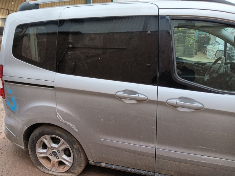 ford tourneo courier b460 monospace del año 2020