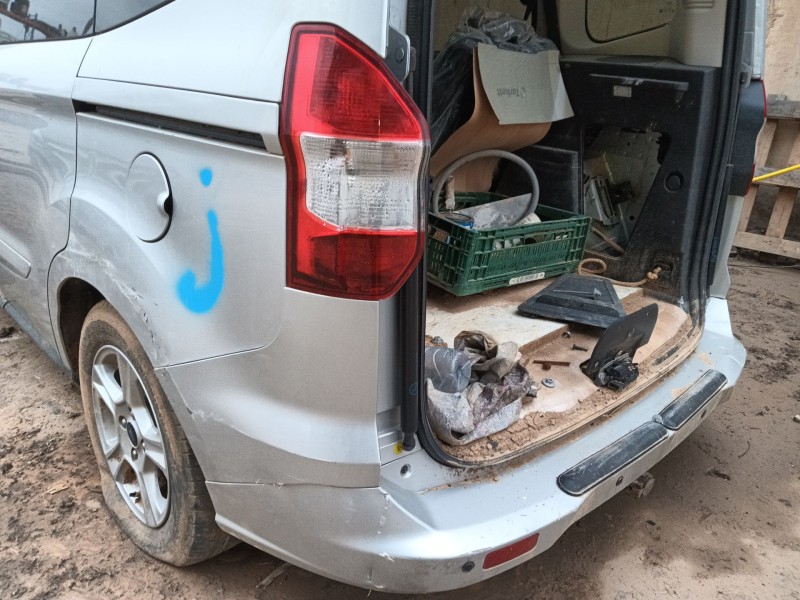 ford tourneo courier b460 monospace del año 2020