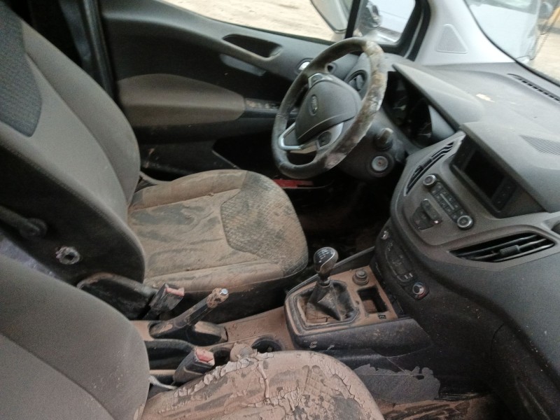 ford tourneo courier b460 monospace del año 2020