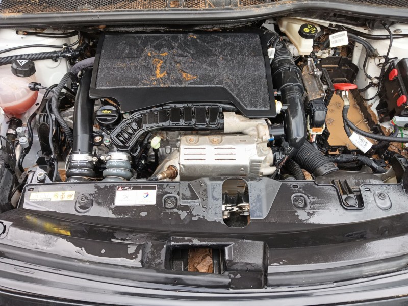 peugeot 2008 ii (ud_, us_, uy_, uj_, ur_, uc_) del año 2020