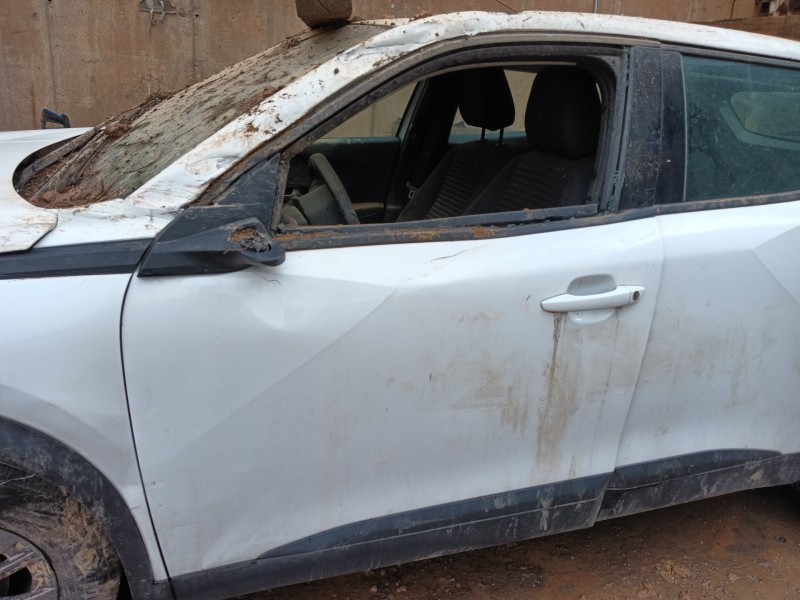 peugeot 2008 ii (ud_, us_, uy_, uj_, ur_, uc_) del año 2020