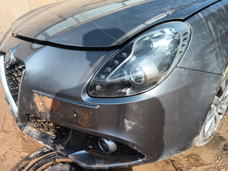 alfa romeo giulietta (940_) del año 2018