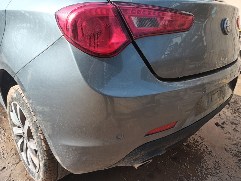 alfa romeo giulietta (940_) del año 2018