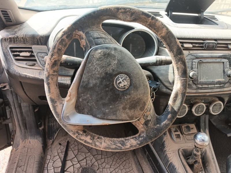 alfa romeo giulietta (940_) del año 2018