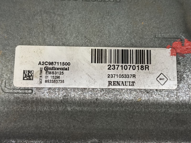 Recambio de centralita motor uce para dacia sandero ii 1.2 referencia OEM IAM   