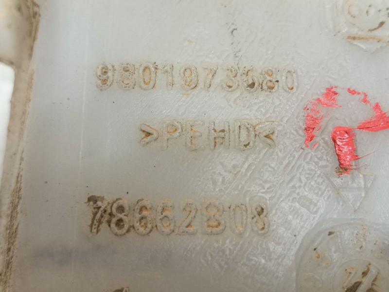 Recambio de deposito limpia para citroën c4 cactus 1.2 vti 82 referencia OEM IAM   