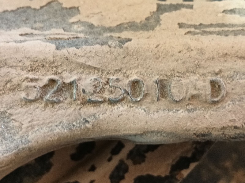 Recambio de mangueta delantera derecha para dodge nitro 2.8 crd 4wd referencia OEM IAM  P52125016AD 