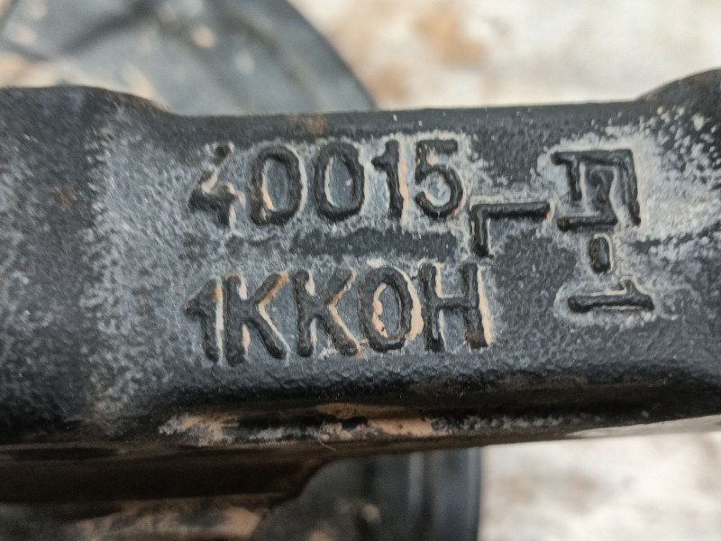 Recambio de mangueta delantera izquierda para nissan juke (f15) 1.6 referencia OEM IAM 400151KK0A 400151KK0H 