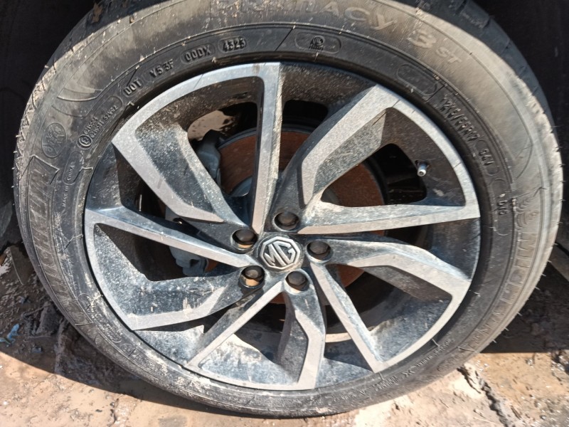 mg mg zs suv del año 2024