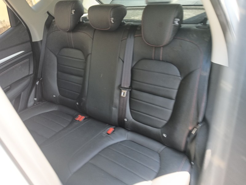 mg mg zs suv del año 2024