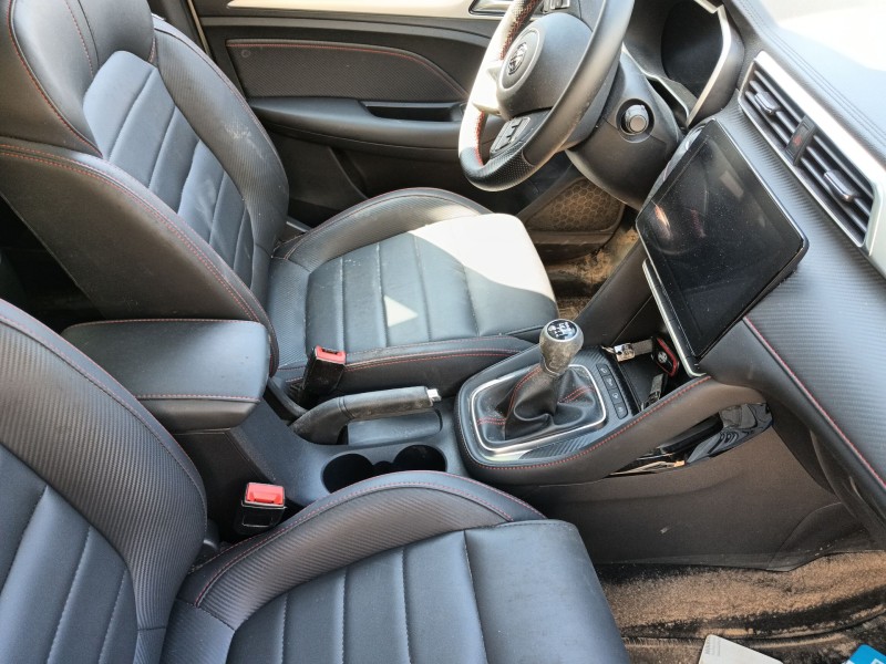 mg mg zs suv del año 2024