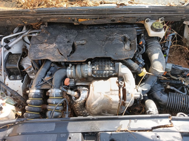 Recambio de motor completo para citroën c4 ii (nc_) 1.6 hdi 115 referencia OEM IAM 9H05  