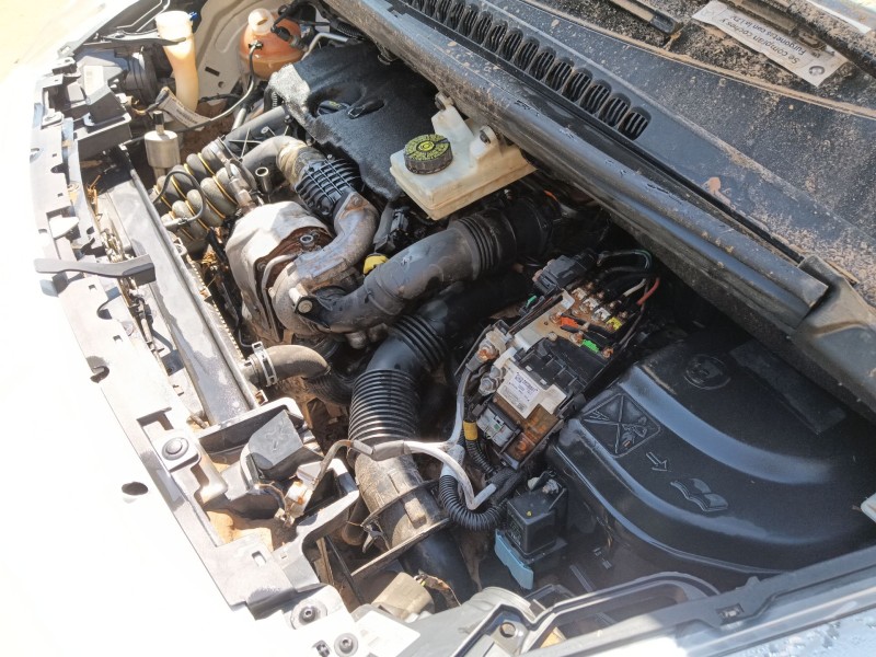 Recambio de motor completo para peugeot 5008 (0u_, 0e_) 1.6 hdi referencia OEM IAM   