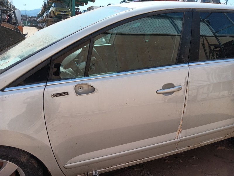 peugeot 5008 (0u_, 0e_) del año 2012