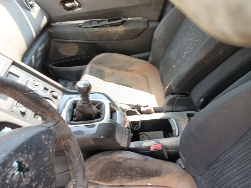 peugeot 5008 (0u_, 0e_) del año 2012