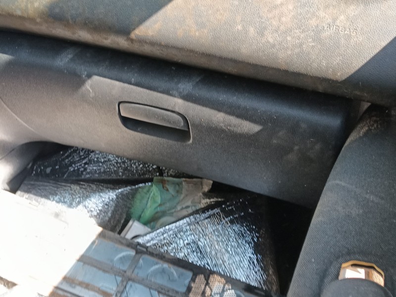 peugeot 5008 (0u_, 0e_) del año 2012