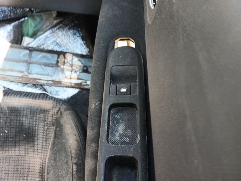 peugeot 5008 (0u_, 0e_) del año 2012