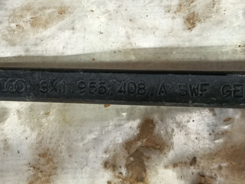 Recambio de brazo limpia delantero derecho para audi a1 sportback (8xa, 8xf) 1.4 tfsi referencia OEM IAM   