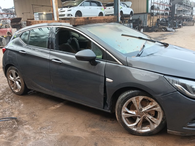 opel astra k (b16) del año 2016