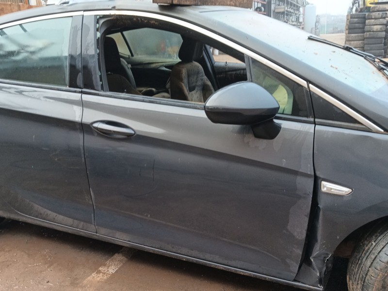 opel astra k (b16) del año 2016