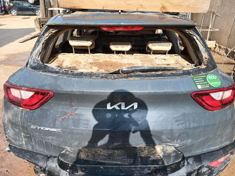 Recambio de porton trasero para kia stonic (yb) 1.2 cvvt referencia OEM IAM   