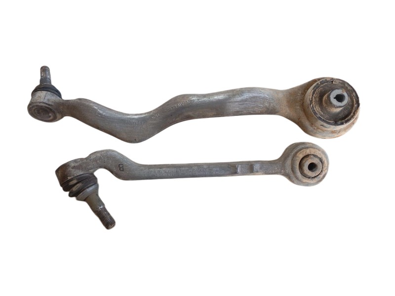 Recambio de brazo suspension inferior delantero derecho para bmw 1 (f20) 116 d referencia OEM IAM 31126852992  