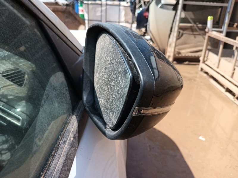 peugeot 2008 ii (ud_, us_, uy_, uj_, ur_, uc_) del año 2023