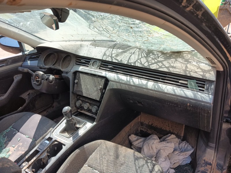 volkswagen passat b8 variant (3g5, cb5) del año 2017