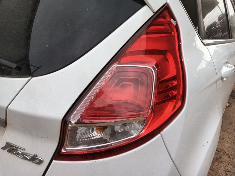 ford fiesta vi (cb1, ccn) del año 2012