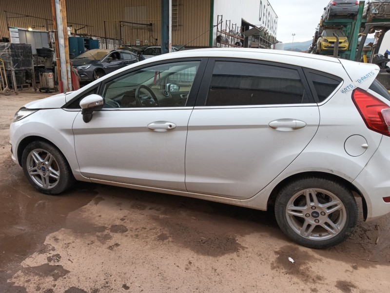 ford fiesta vi (cb1, ccn) del año 2012