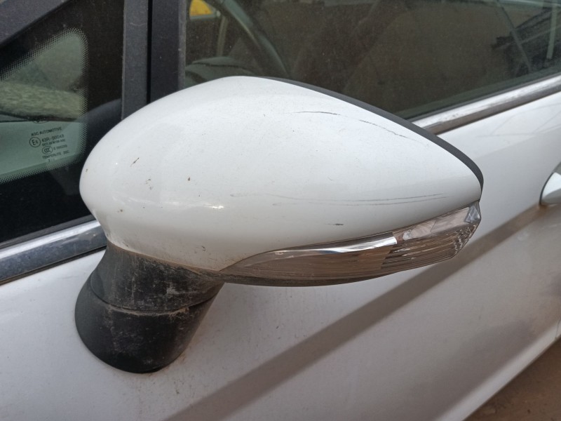 ford fiesta vi (cb1, ccn) del año 2012