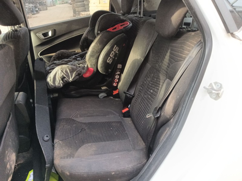 ford fiesta vi (cb1, ccn) del año 2012