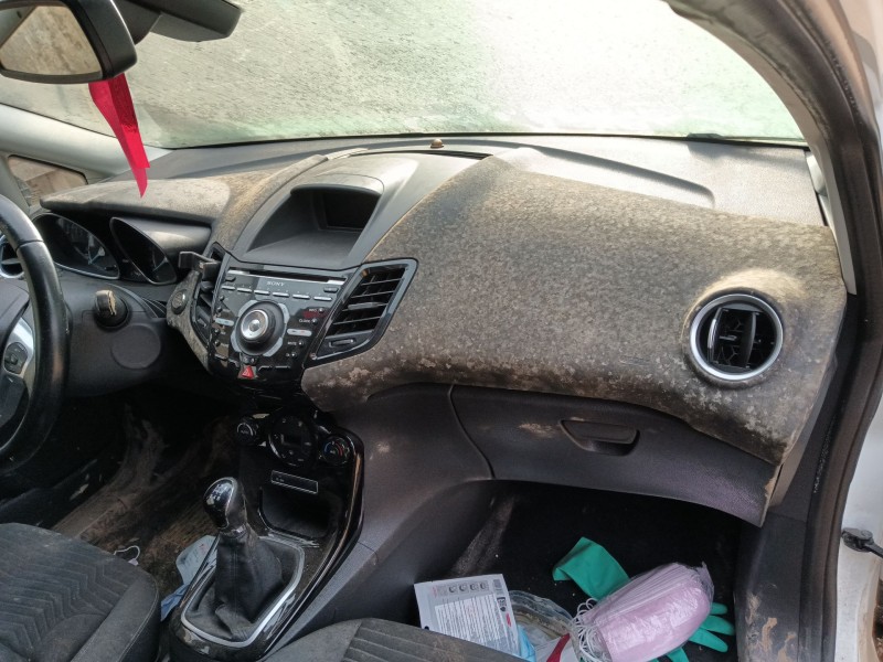 ford fiesta vi (cb1, ccn) del año 2012