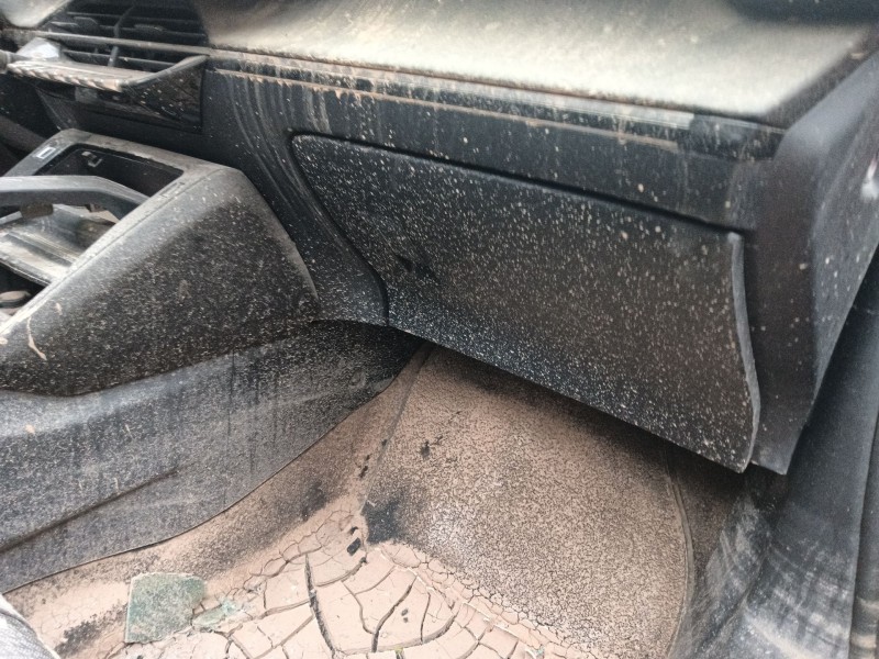 peugeot 2008 ii (ud_, us_, uy_, uj_, ur_, uc_) del año 2020