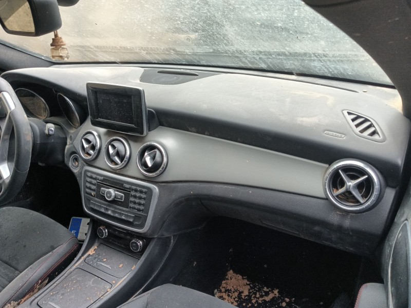 mercedes-benz cla coupé (c117) del año 2013