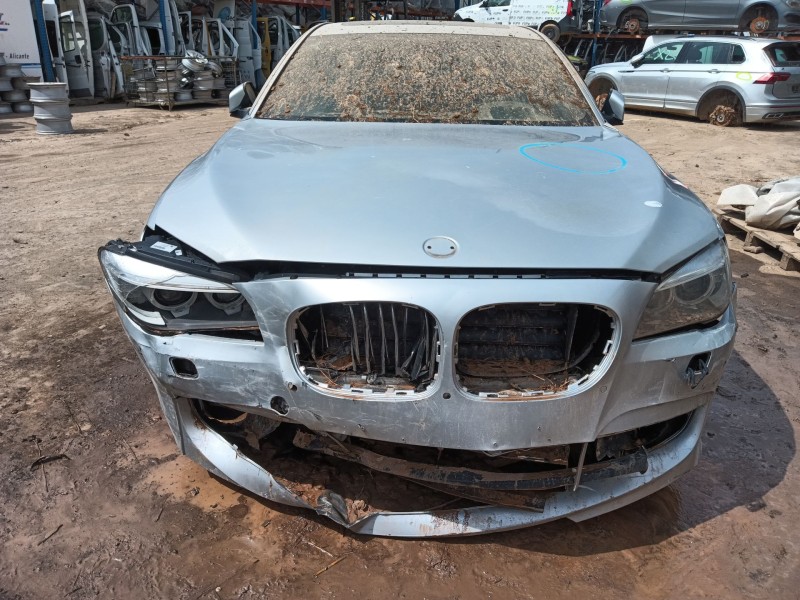bmw 7 (f01, f02, f03, f04) del año 2014